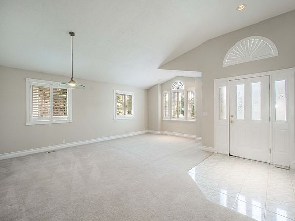 3rd image of 2869 S Quail Estates Way
