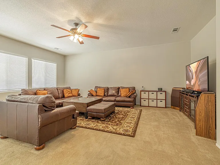 5549 Las Brisas Ter — Photo 22