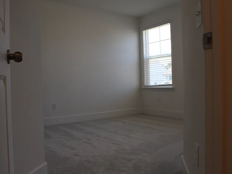 175 Andalusa Ct — Photo 20