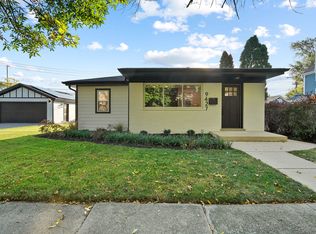 9427 S Charles St, Chicago, IL 60643