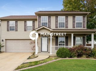 6621 Timberbend Dr, Louisville, KY 40229