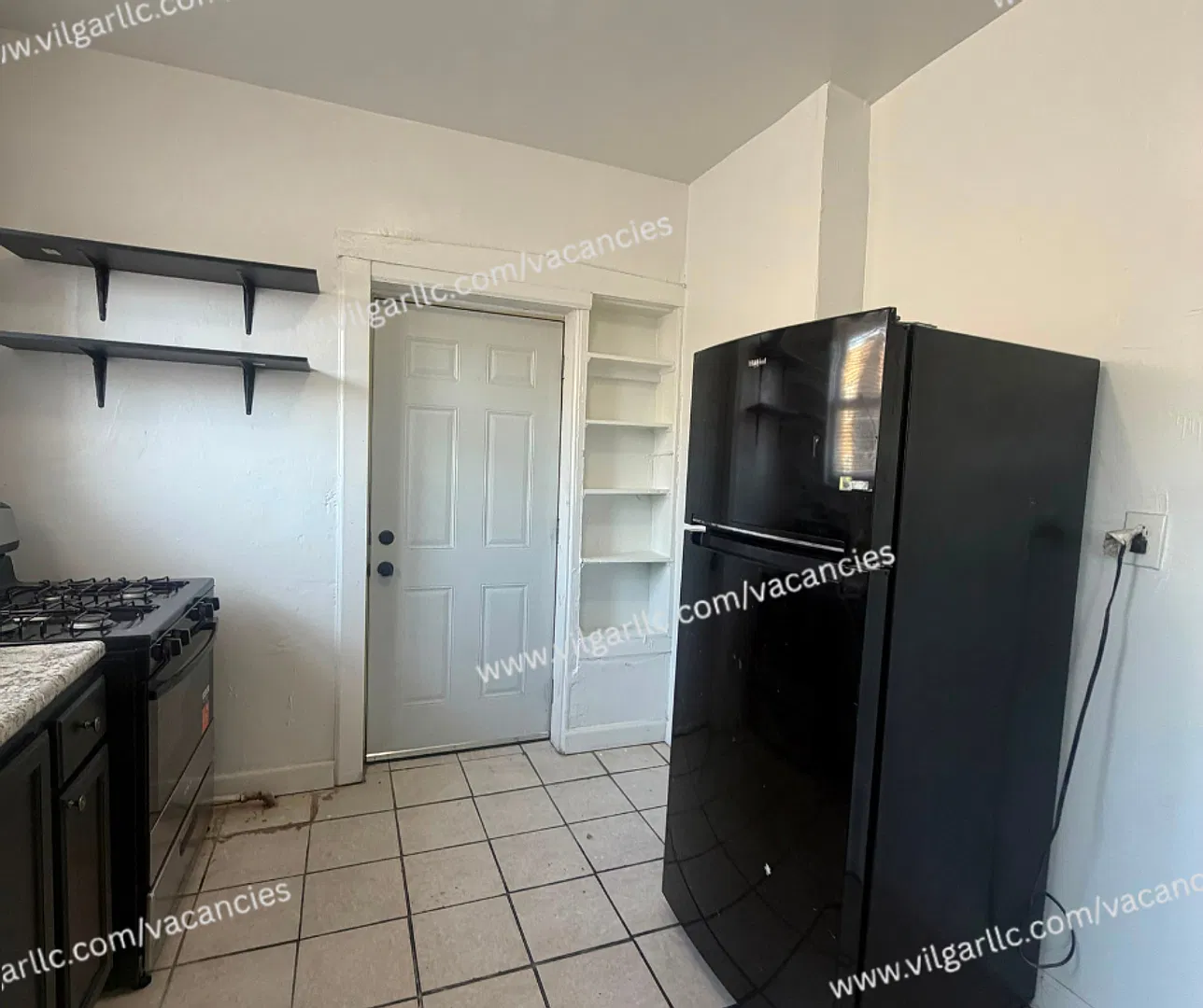 1514 W 5th Ave — Photo 4