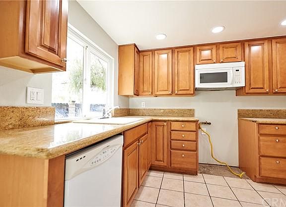 4th image of 21835 Osprey Ln