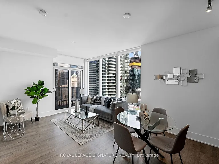 10 York St #3003 — Photo 5
