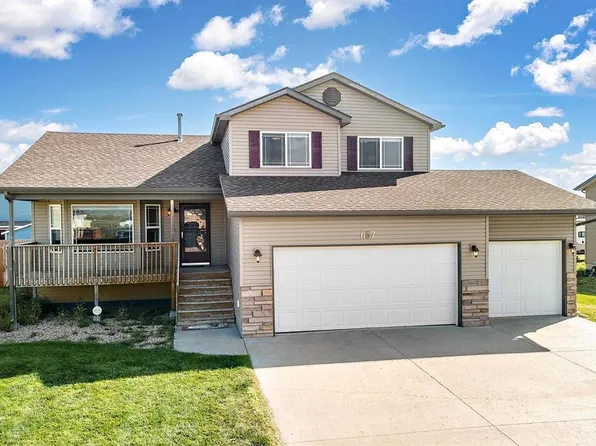 657 Airway Ct, Box Elder, SD 57719
