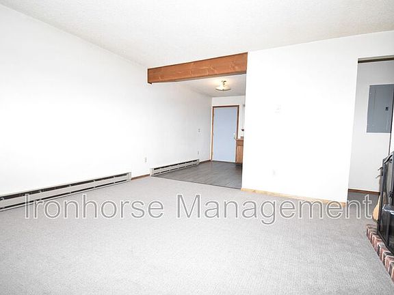 2nd image of 8 Hoffman Dr