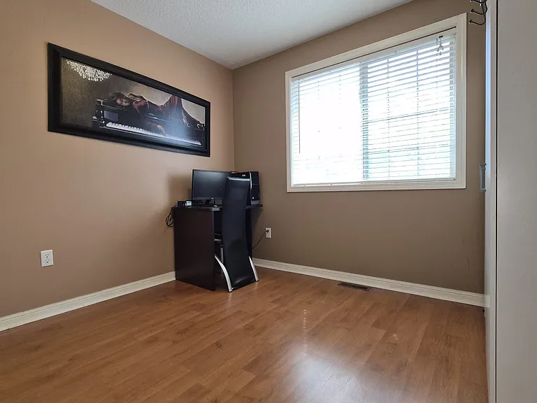 1000 Barclay Cir — Photo 14