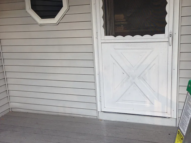 231 Amherst St #2 — Photo 4