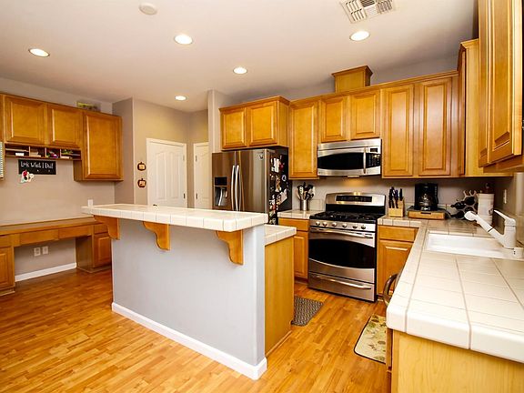 5th image of 2954 Mojave Dr