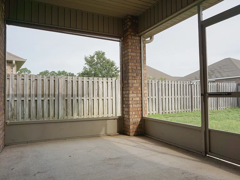 656 Teal St — Photo 30