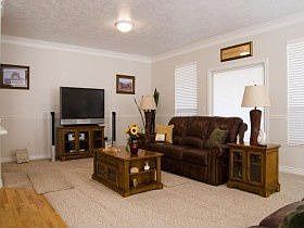 4th image of 1650 W Glenmeadow Cir