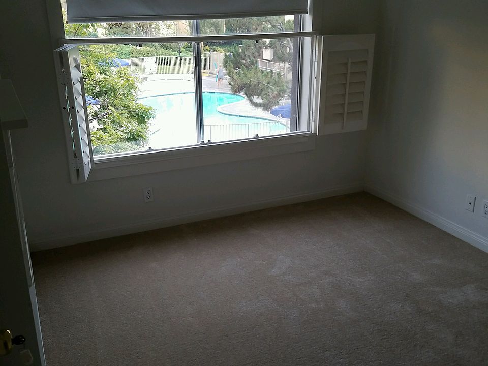 1st image of 12207 Summertime Ln