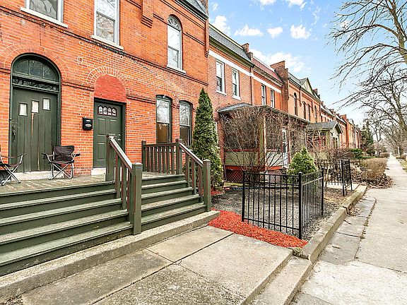 3rd image of 11227 S Saint Lawrence Ave