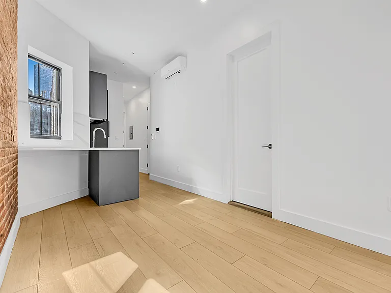 356 W 48th St #2A — Photo 13