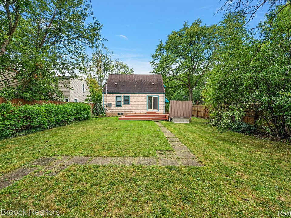 1815 Bowers St, photo 20
