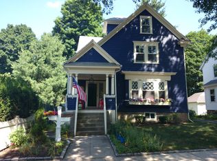 19 Danville St, West Roxbury, MA 02132