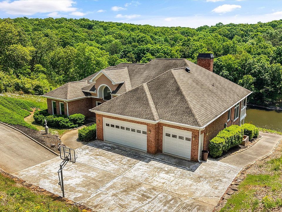 1st image of 1001 Blackberry Ridge Rd