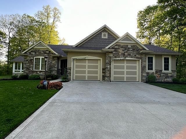 1st image of 19598 Carter Ln
