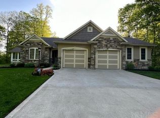 19598 Carter Ln, New Paris, IN 46553