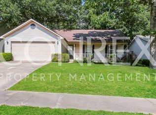 5 Redleaf Cir, Little Rock, AR 72210