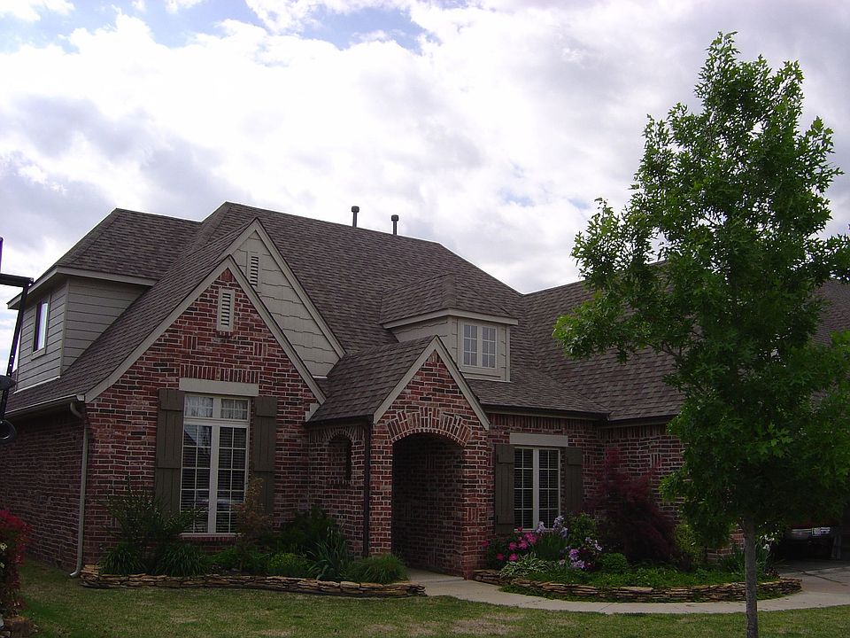 5014 South 168th East Ave FRONT View