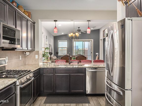 3rd image of 9594 W CASHMAN Drive