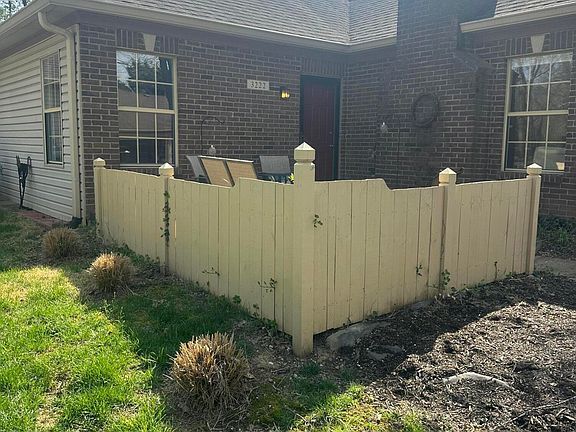 2nd image of 3222 Graystone Manor Pkwy