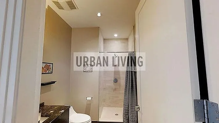 Rented by Urban Living | media 26