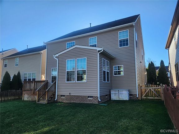 4th image of 8717 Hollyhedge Ln