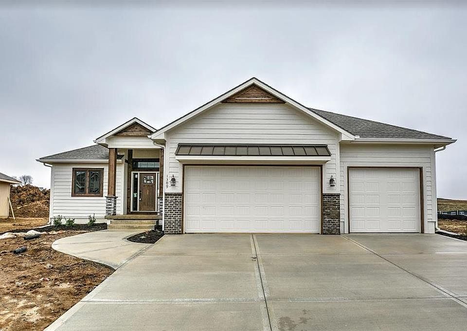 1st image of 4728 Saratoga Ct