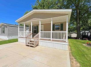 7055 Quarry Rd #239, Amherst, OH 44001