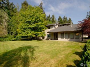 1526 36th Ave NE, Olympia, WA 98506