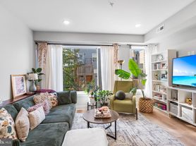 1924 N 6th St, Philadelphia, PA