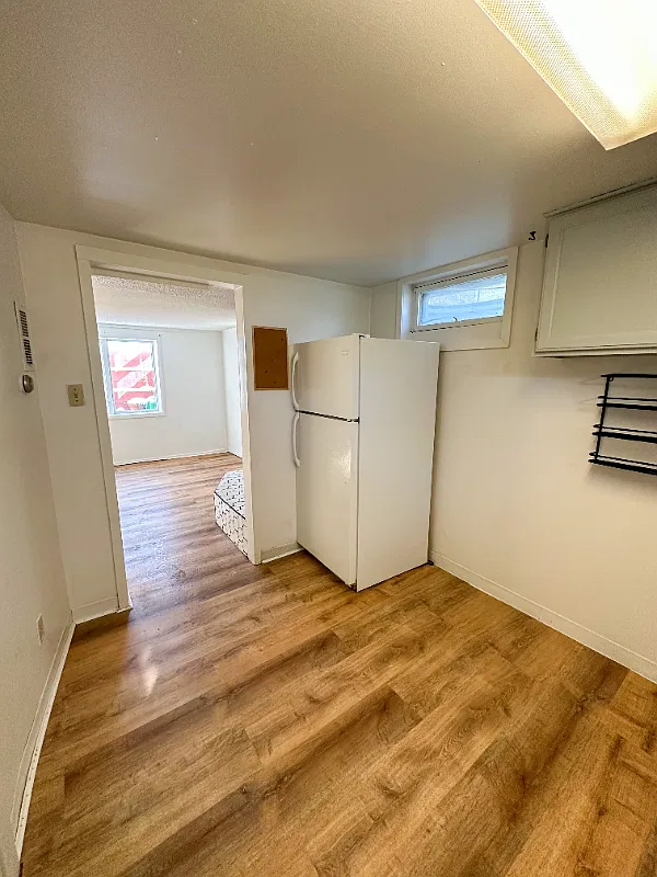 1309 Ave C - 2 — Photo 4