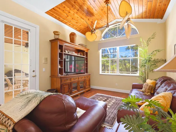 6483 SE Wild Olive Lane, Stuart, FL 34997