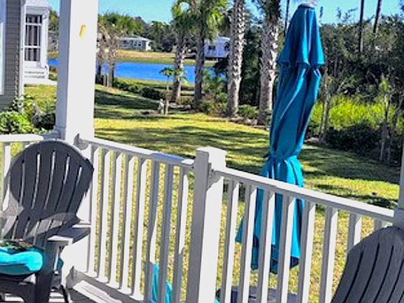 Lakeviews from the patio