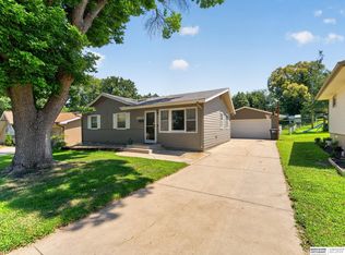 4907 N 64th St, Omaha, NE 68104