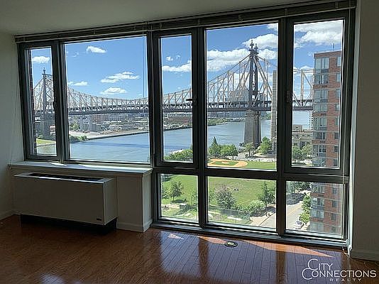 1st image of 455 Main St APT 15L