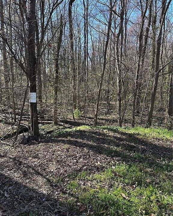 1st image of 2110 Meadowbrook Ter