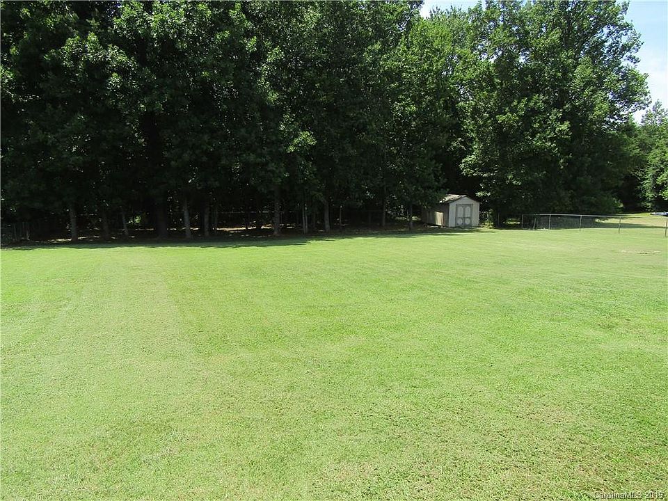 1st image of 107 Long Meadows Dr