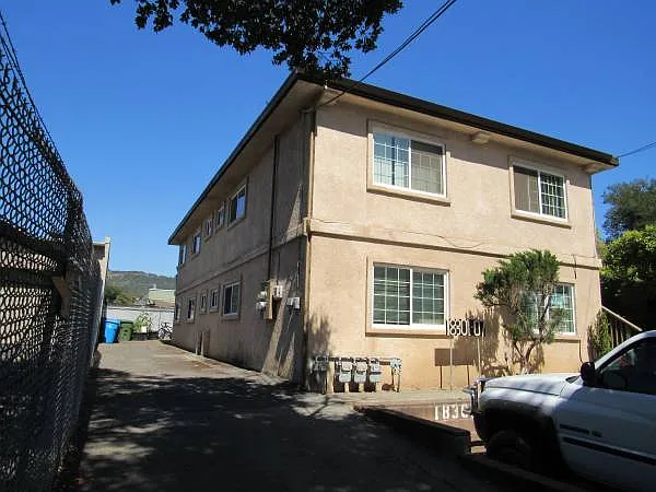 18307 Sierra Dr #7