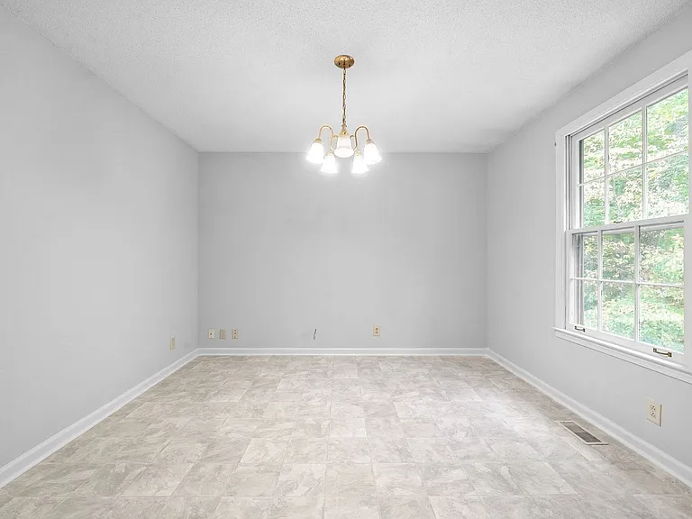 510 Aspen Dr — Photo 10