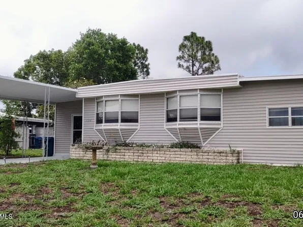 7314 First Circle Dr, Brooksville, FL 34613