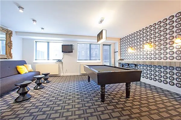 Rented by R New York | media 23