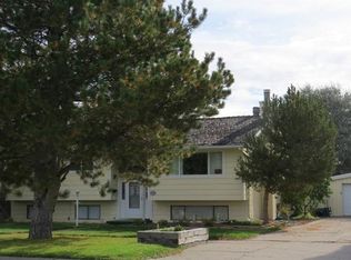 635 N Oregon Trl, American Falls, ID 83211