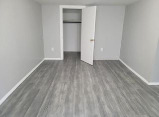 53 Chestnut St, Nashua, NH 03060