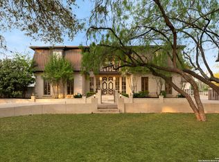 201 Honeysuckle Ln, Castle Hills, TX 78213