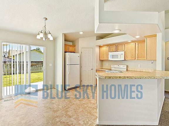 3rd image of 19712 Susquehanna Way