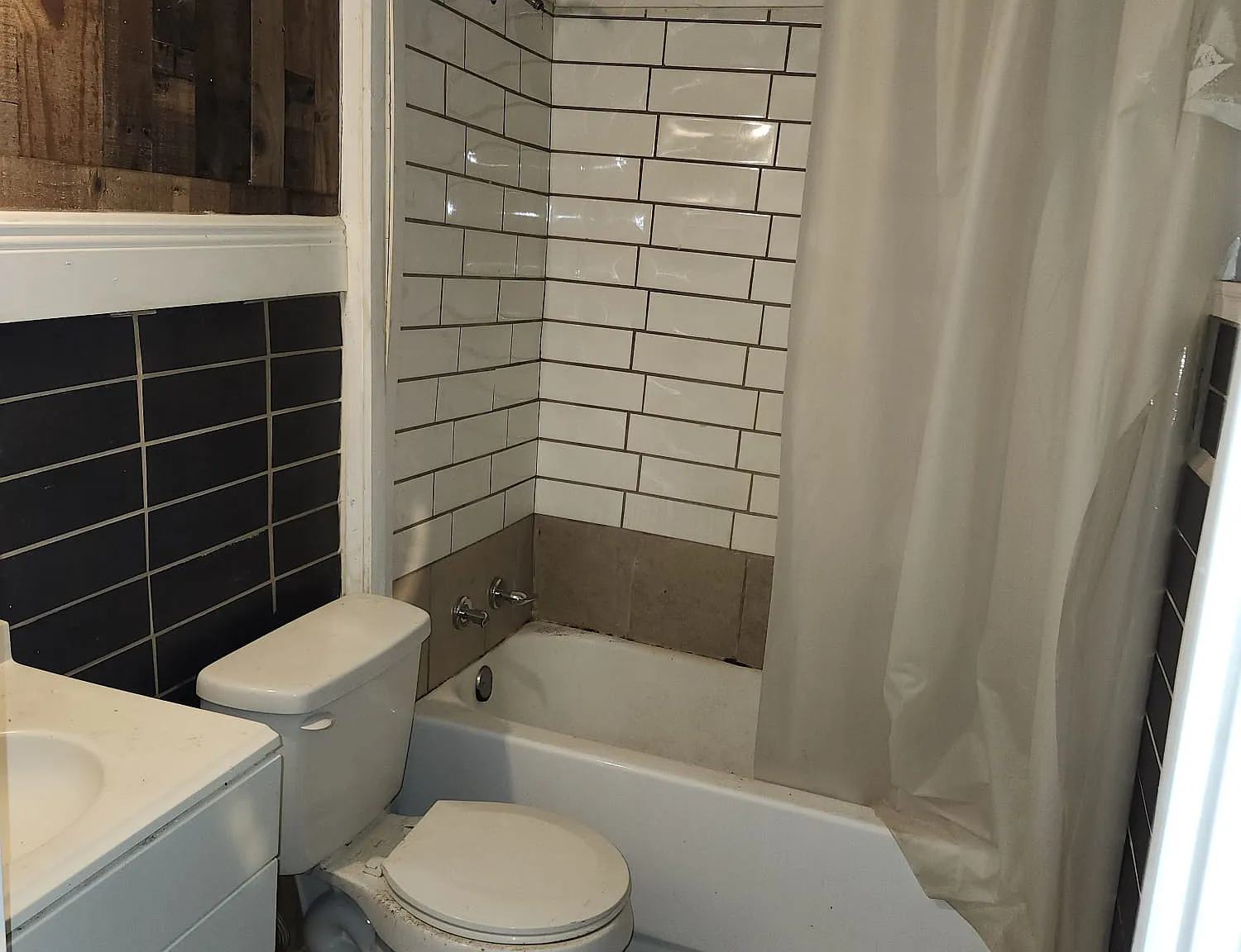3 bed, 960 sqft, $950 — Photo 4