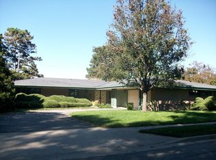 1237 Tilton Park Dr, Rochelle, IL 61068